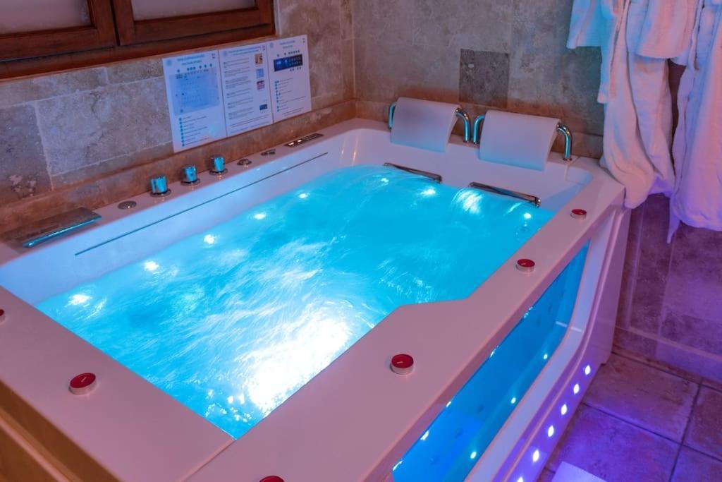 Bed & Spa - La Parenthese Topdestination-Dijon - Centre Ville - Classe 3 Etoiles Exterior photo